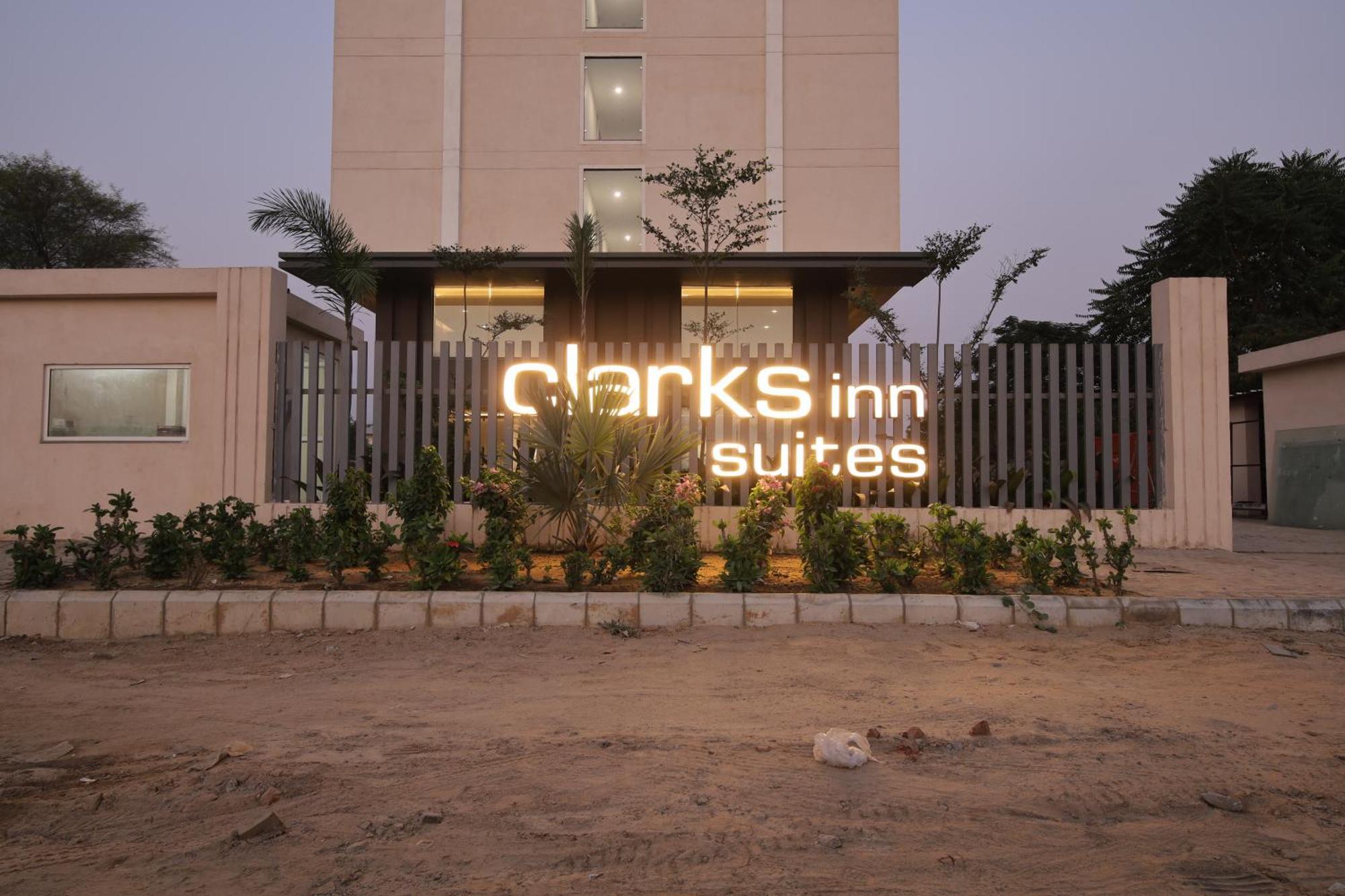 Clarks Inn Suites Jaipur Luaran gambar