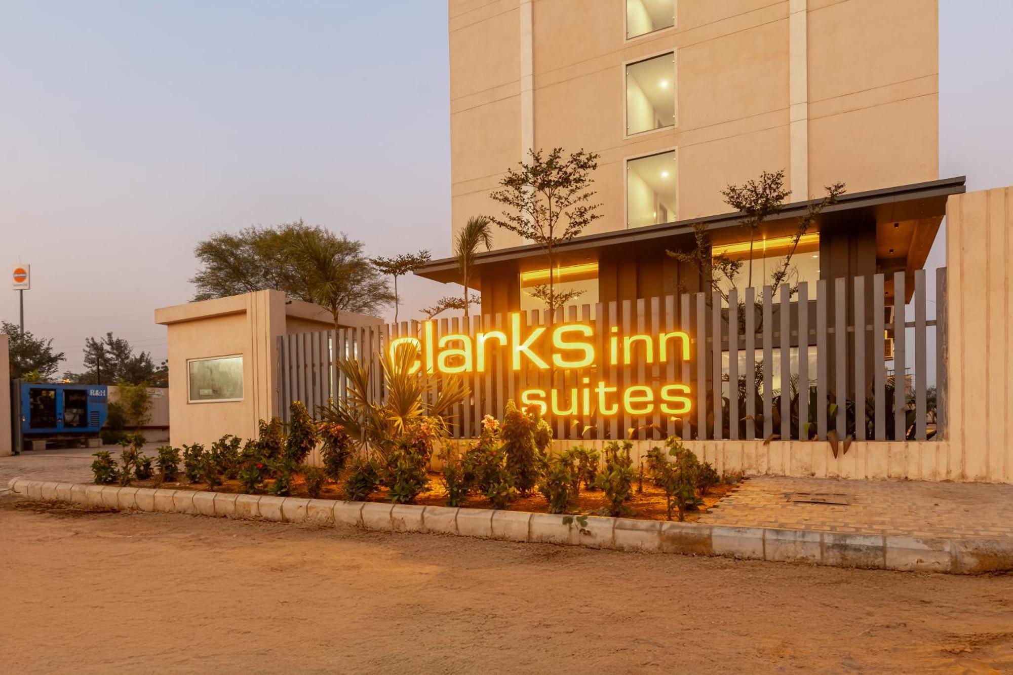 Clarks Inn Suites Jaipur Luaran gambar